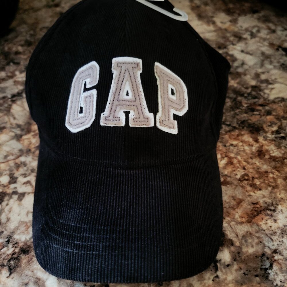 Gap Baseball Hat-New